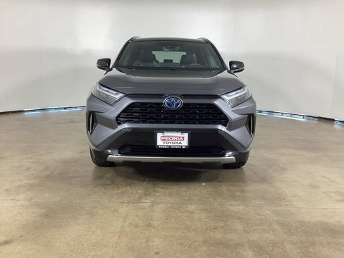 Used 2022 Toyota RAV4 XSE w/ XSE Grade Weather Package AWD/4WD image 3