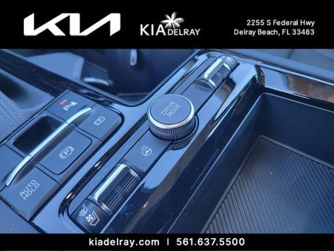 New 2025 Kia K5 EX image 25