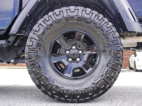 Used 2022 Jeep Gladiator Mojave w/ LED Lighting Group AWD/4WD image 33