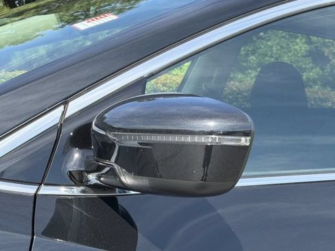 Used 2021 Nissan Murano SV FWD image 11