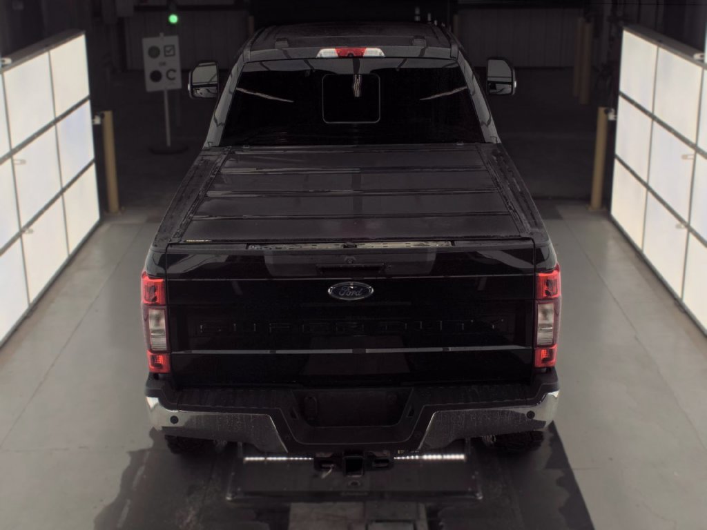Used 2021 Ford F250 Lariat w/ Lariat Ultimate Package AWD/4WD image 7
