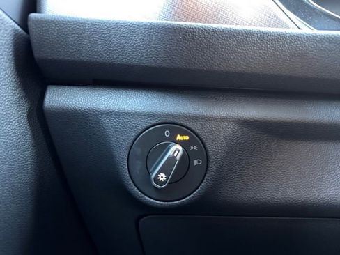 Used 2023 Volkswagen Jetta S image 6