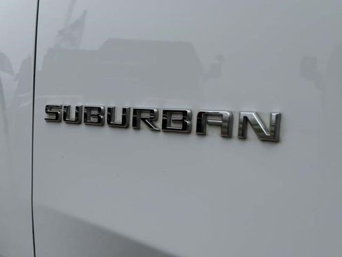 Used 2023 Chevrolet Suburban LS image 24