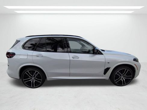 New 2026 BMW X5 M60i w/ Climate Comfort Package AWD/4WD image 3