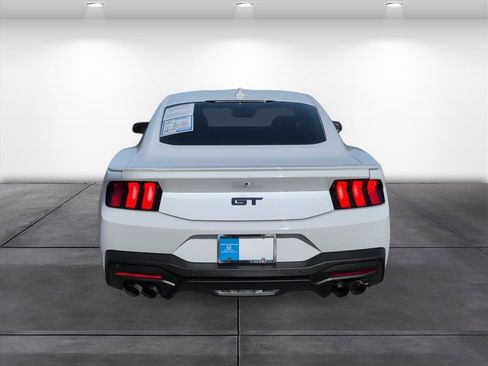 Used 2024 Ford Mustang GT Premium image 5