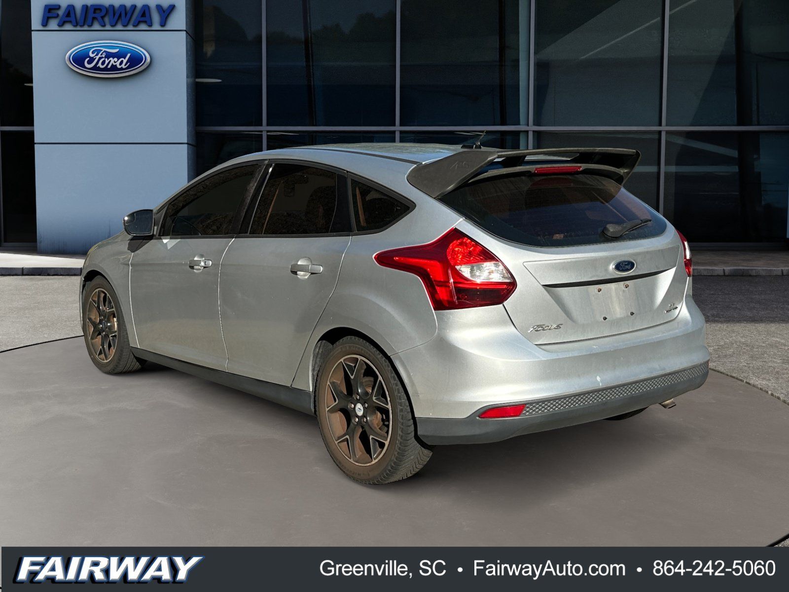 Used 2013 Ford Focus SE FWD image 4