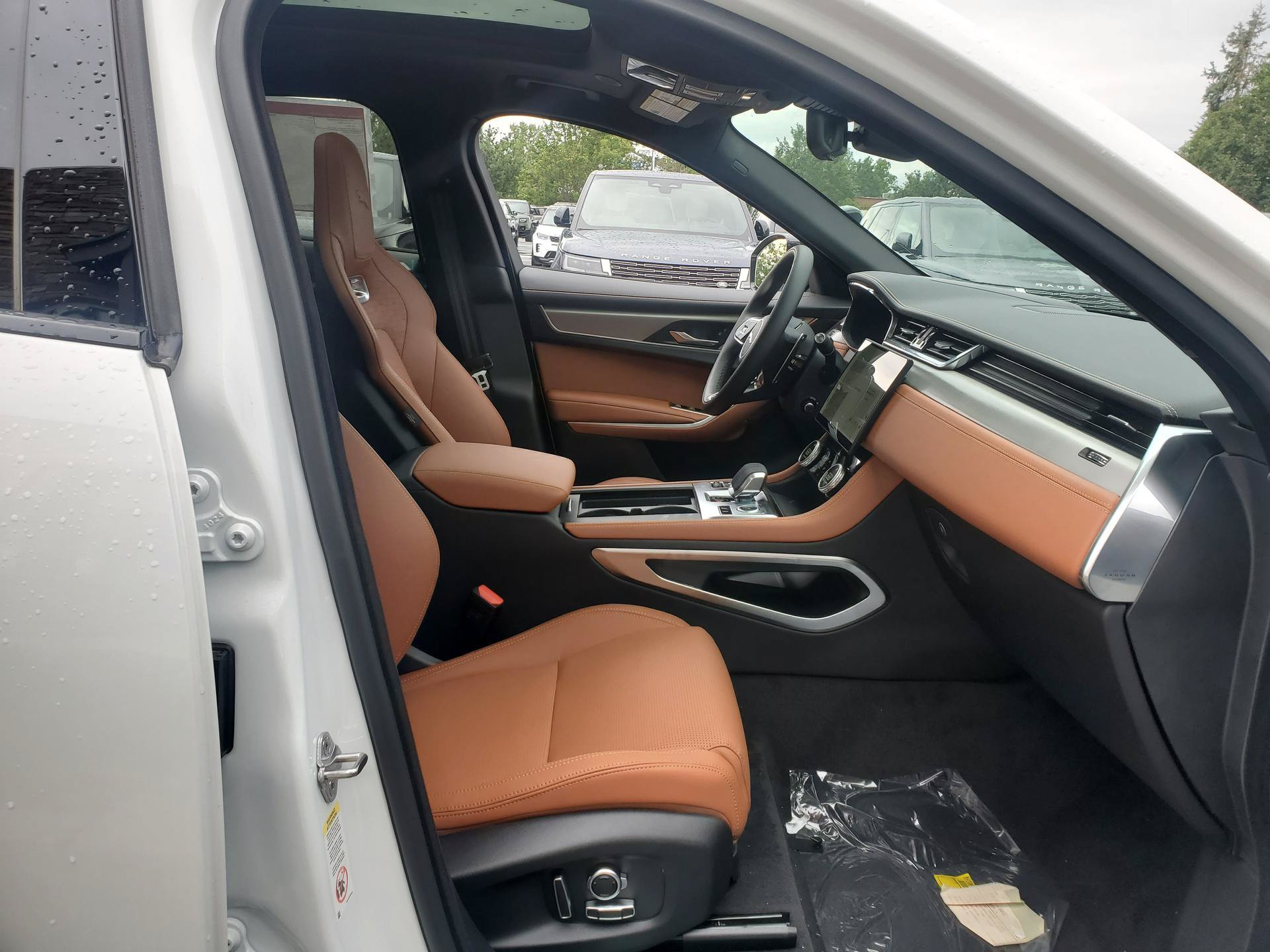 New 2026 Jaguar F-PACE R-Dynamic S AWD/4WD image 19