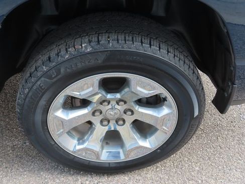 Used 2022 RAM 1500 Big Horn AWD/4WD image 16