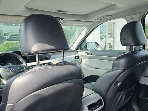 Used 2020 Hyundai Palisade SEL w/ Convenience Package FWD image 17