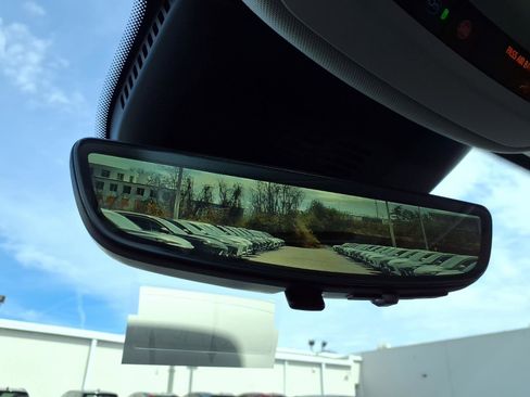 New 2026 Buick Envision Avenir image 16