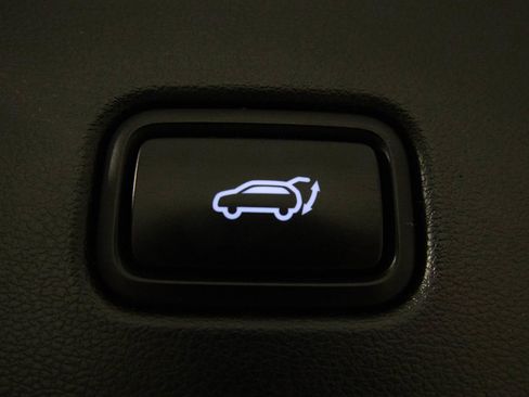 Used 2023 Hyundai Tucson Limited image 38