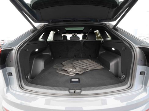 Used 2024 Volkswagen Atlas Cross Sport SE image 28