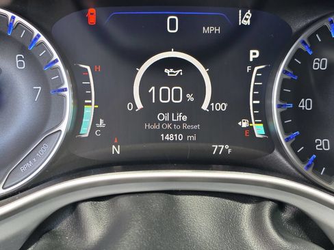 Certified 2023 Chrysler Pacifica Touring-L w/ S Appearance Package FWD image 31
