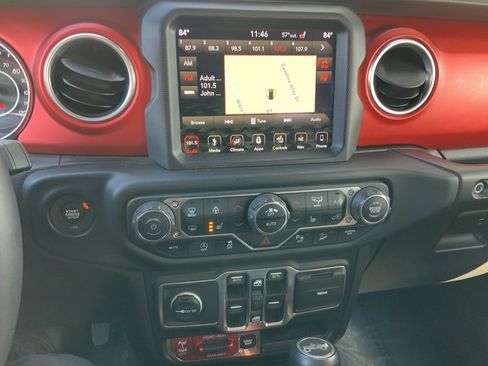 Certified 2019 Jeep Wrangler Unlimited Rubicon image 22