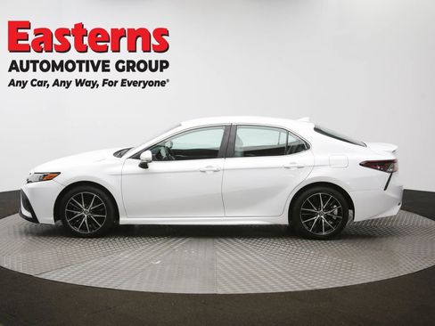 Used 2024 Toyota Camry SE FWD image 55