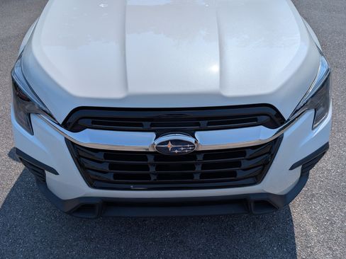 Used 2023 Subaru Ascent Limited AWD/4WD image 12