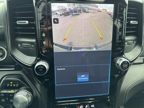 Used 2024 RAM 1500 Limited w/ Body Color Bumper Group image 26