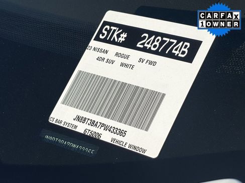 Used 2023 Nissan Rogue SV image 14