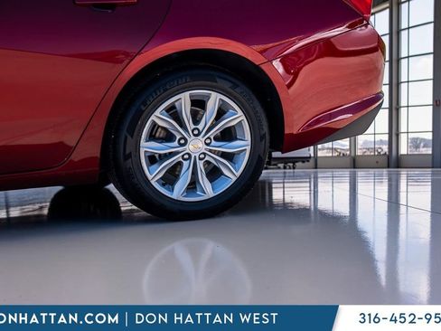 Used 2024 Chevrolet Malibu LT FWD image 37