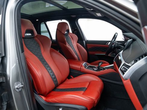 Used 2023 BMW X5 M w/ Competition Package image 27