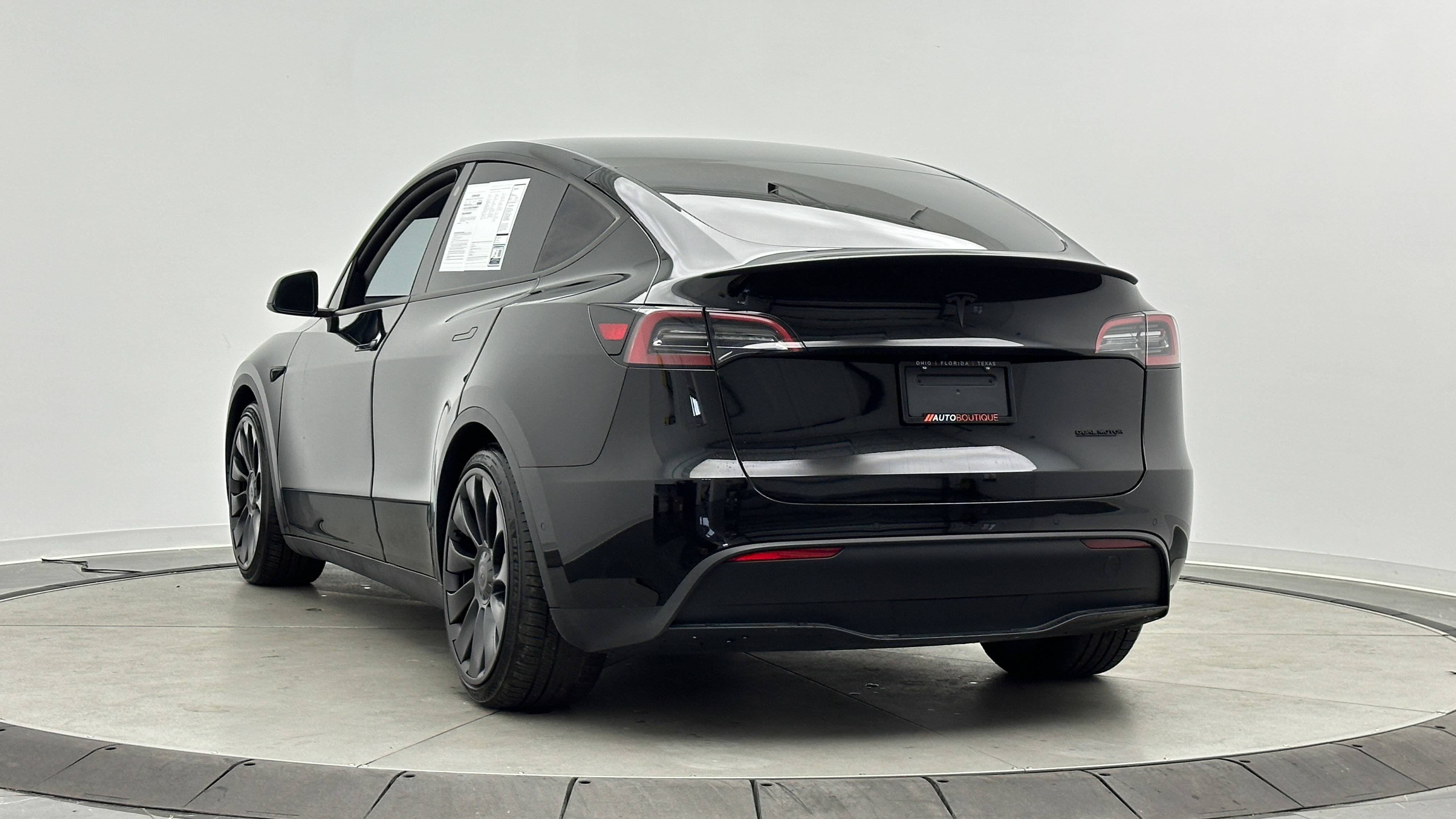 Used 2022 Tesla Model Y Performance AWD/4WD image 5