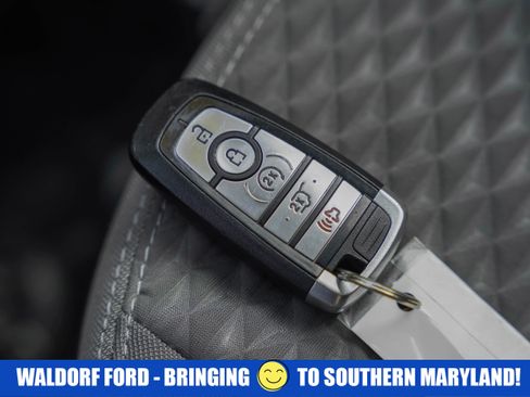 Used 2021 Ford Escape SE w/ SE Sport Appearance Package image 42