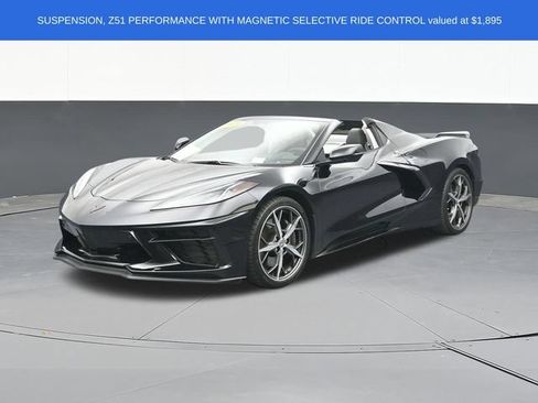 Used 2021 Chevrolet Corvette Stingray Premium Conv w/ Z51 Performance Package RWD image 3