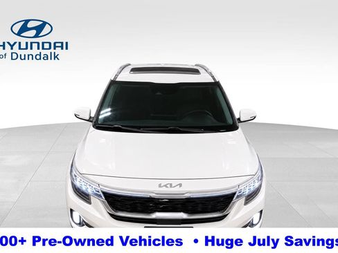 Used 2022 Kia Seltos SX w/ Sunroof Package AWD/4WD image 7