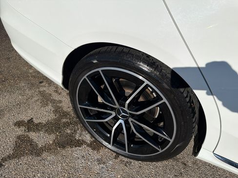 Used 2018 Mercedes-Benz C 300 Sedan image 33