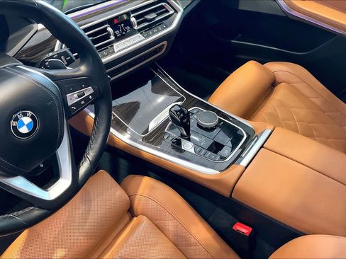 Used 2023 BMW X5 xDrive40i w/ Premium Package image 17