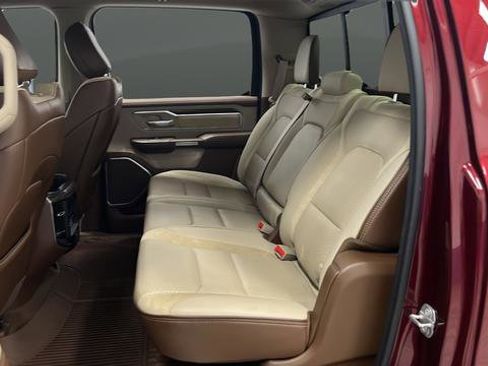 Used 2019 RAM 1500 Laramie AWD/4WD image 22