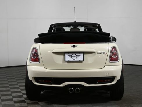 Used 2015 MINI Cooper S image 13