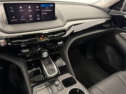 Used 2024 Acura MDX SH-AWD image 25