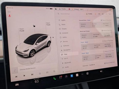 Used 2023 Tesla Model Y Long Range image 11