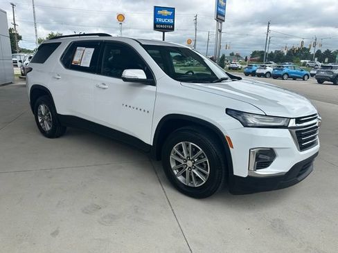 Used 2023 Chevrolet Traverse LT AWD/4WD image 5