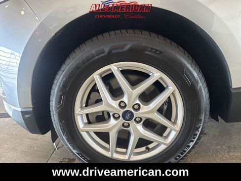 Used 2022 Ford Edge SEL image 33