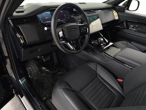 New 2026 Land Rover Range Rover Sport SV AWD/4WD image 17