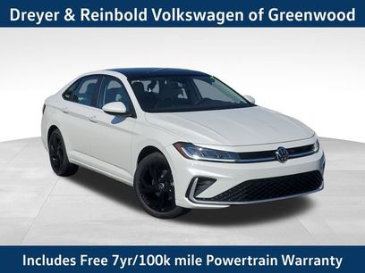 New 2025 Volkswagen Jetta SE