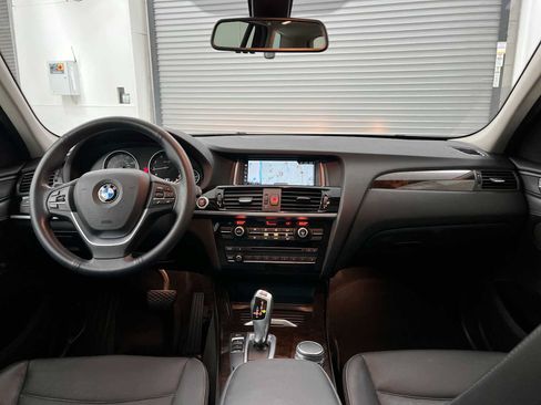 Used 2017 BMW X3 xDrive28i AWD/4WD image 10