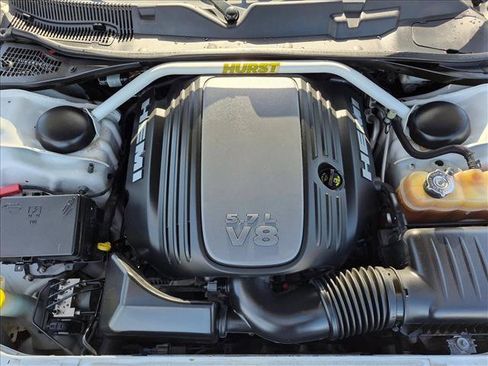 Used 2015 Dodge Challenger R/T Plus RWD image 23