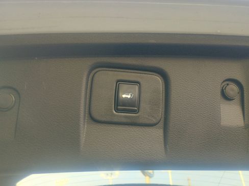 Used 2020 Nissan Murano SL image 12