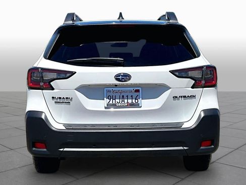 Used 2024 Subaru Outback Onyx Edition AWD/4WD image 4