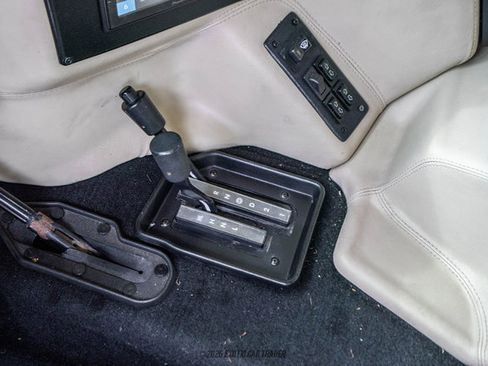 Used 2000 HUMMER H1 4-Door Wagon AWD/4WD image 27