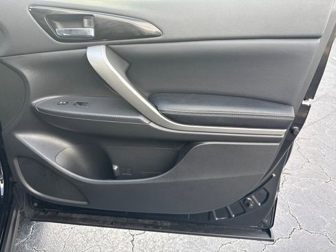 Used 2024 Mitsubishi Eclipse Cross SE image 14