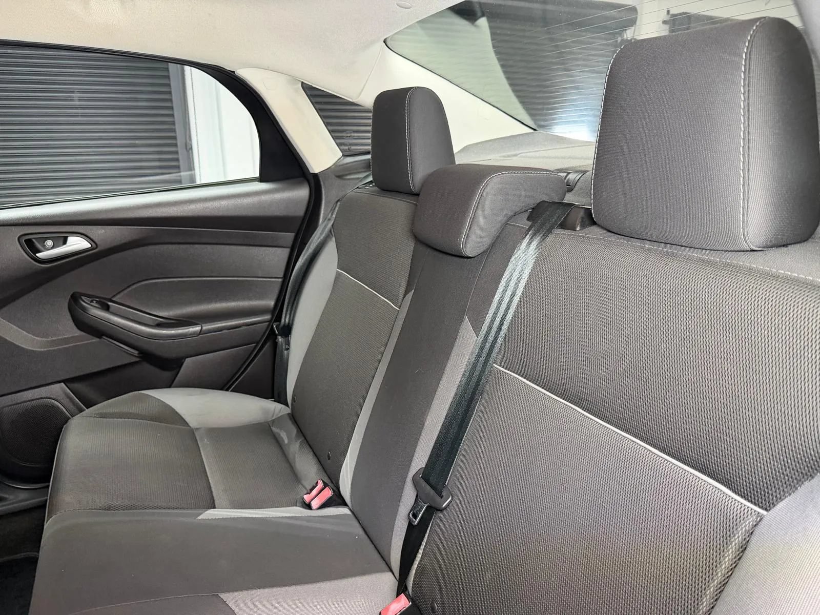 Used 2014 Ford Focus SE FWD image 14
