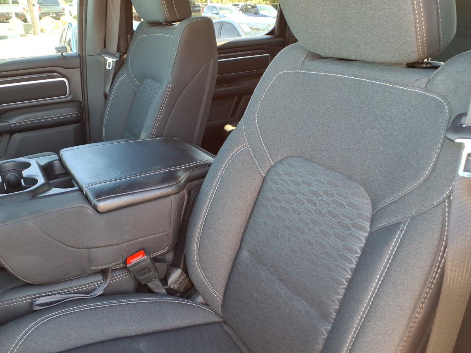 Used 2025 RAM 1500 Big Horn AWD/4WD image 34