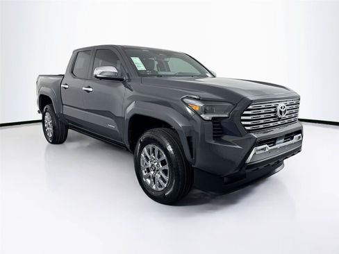 Certified 2024 Toyota Tacoma Limited w/ Limited Package (LT) AWD/4WD image 10