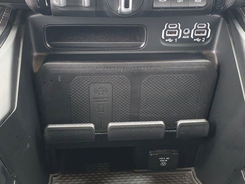 Used 2023 RAM 2500 Limited image 24