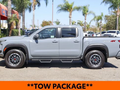 Used 2025 Nissan Frontier PRO-4X w/ Black Accent Package AWD/4WD image 5
