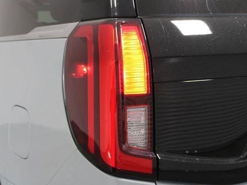 New 2026 Ford Expedition Active image 57